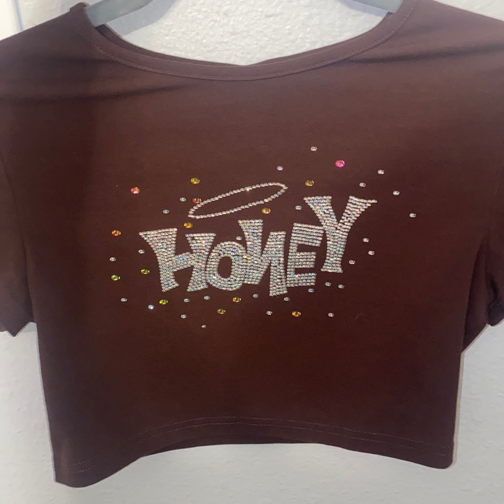 Honey shirt with rhinestones